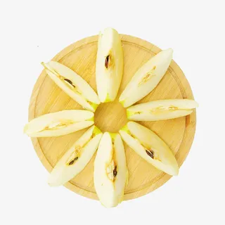 切开的梨摆盘免抠