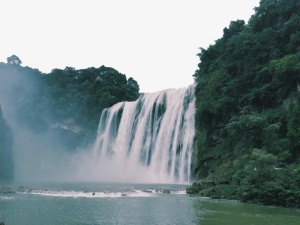 贵州黄果树瀑布风景图免抠