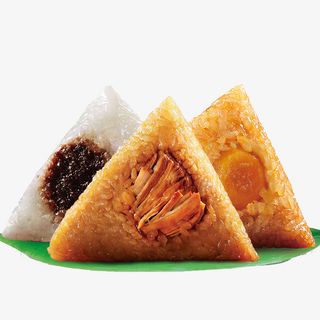 蛋黄肉粽豆沙粽组合免抠