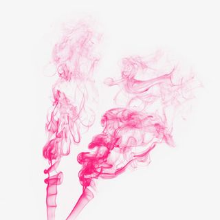 彩色烟雾红色云烟免抠