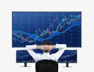 正在观看股票走势的商务人士免抠手绘/卡通卡通元素