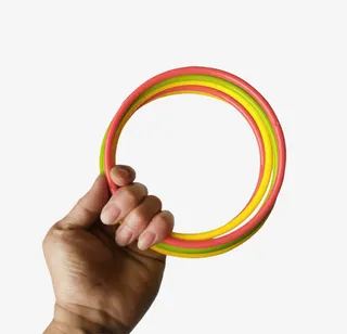手套彩色套圈圈宣传图免抠