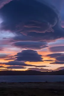 黑色乌云天空创意免抠