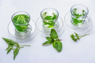 清茶花茶饮料免抠