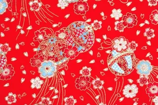 红色背景手工花纹布料