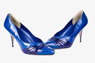 蓝色女性发亮包头高跟鞋实物免抠