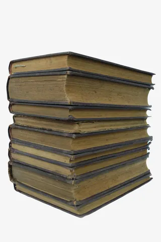 黑色封面老旧的一叠书实物免抠