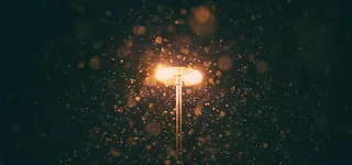 黑暗中的路灯高清