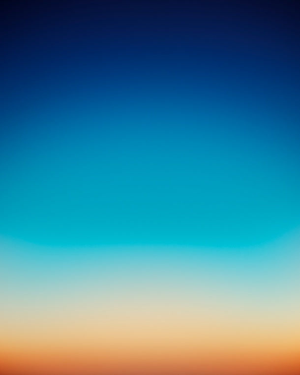 浅蓝色渐变的背景