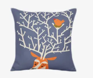 蓝色小鹿抱枕免抠