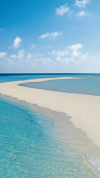 蓝天白云沙滩手机端H5背景高清