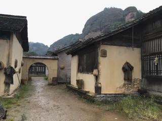 农村砖瓦房子免抠