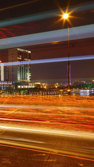 夜晚城市炫光H5背景素材高清