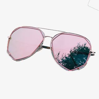 时尚美女太阳镜免抠