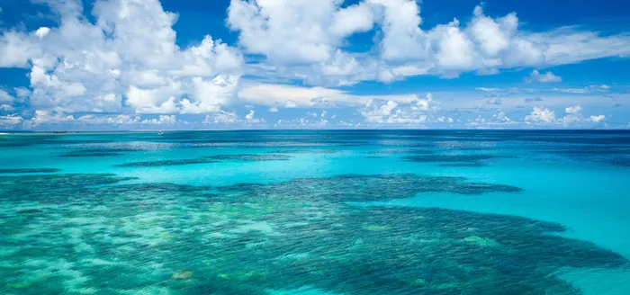 碧海蓝天背景图高清
