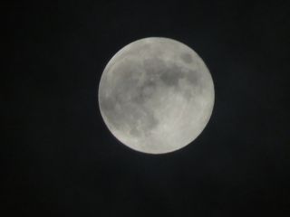 八月十五的月亮高清