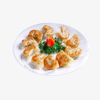 一碟精美的煎饺设计素材免抠