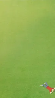 绿色手绘男孩背景高清