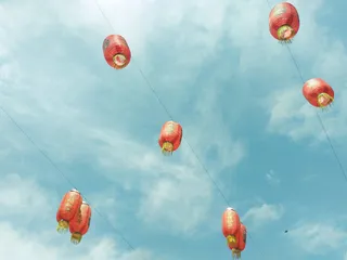 古风，青田，红灯笼，抬头免抠