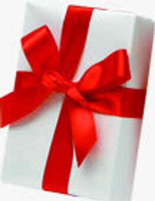 白色红缎带礼盒七夕情人节免抠