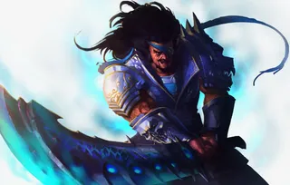 蓝色光效游戏盔甲人物免抠