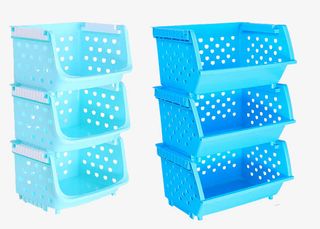 深浅蓝色蔬菜筐免抠