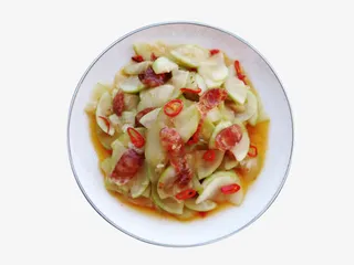 西葫芦炒腊肠免抠