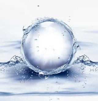 水花拼合的球形水镜背景图