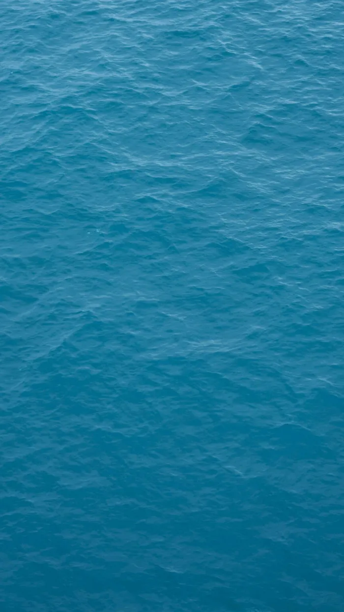 蓝色大海水波手机端H5背景高清
