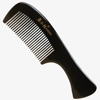 天然黑牛角梳子免抠