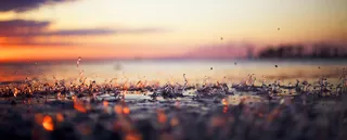 地面水珠溅起海报背景素材图高清