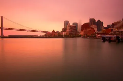 美丽曼哈顿大桥免抠