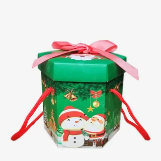 绿色的圣诞礼盒免抠