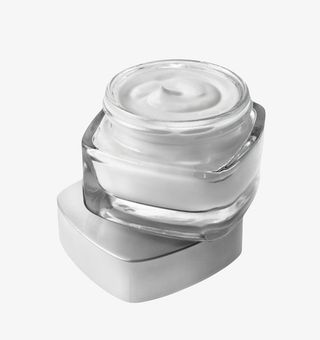 打开盖子的化妆品面霜广口瓶实物免抠