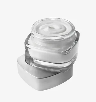 打开盖子的化妆品面霜广口瓶实物免抠