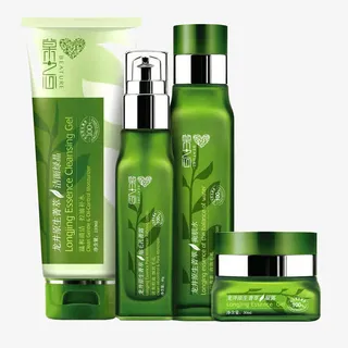草木之心绿茶护肤补水套装免抠