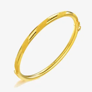 周生生黄金结婚手镯足金元条鸳鸯免抠