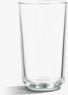 透明的玻璃茶水杯免抠