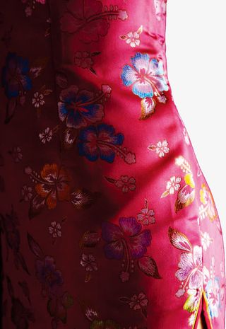 红色旗袍少女免抠