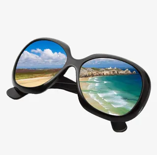 黑色时尚美女太阳镜免抠