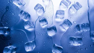 唯美冰爽夏日冰块免抠