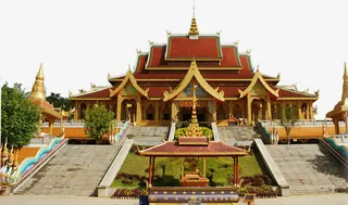 西双版纳大佛寺免抠