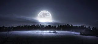 圆月下的平静背景装饰高清