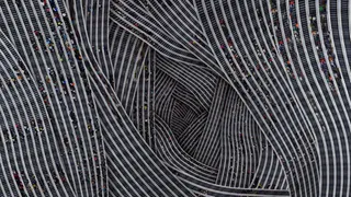 黑色扭曲线条海报背景