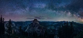 星空下的山峰高清