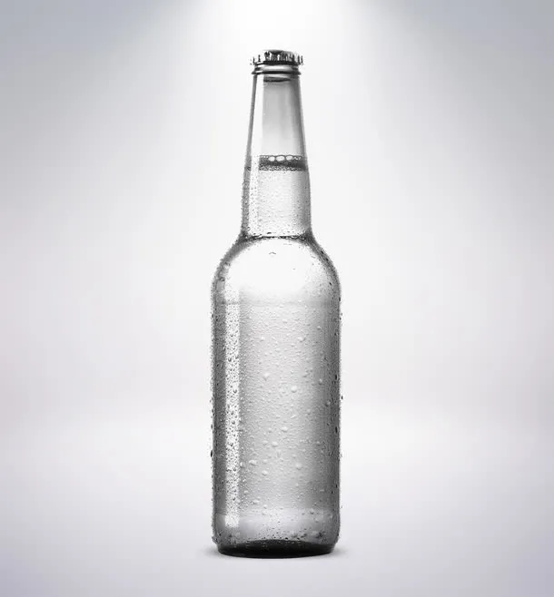 白色透明啤酒瓶免抠