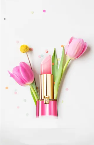 手绘创意红色的康乃馨老师的礼物免抠