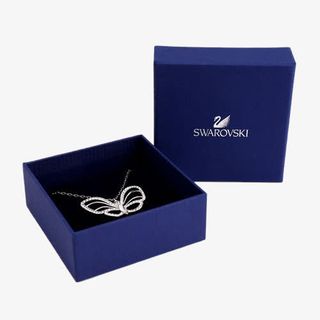 Swarovski蝴蝶吊坠免抠