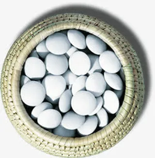 高清白色棋子块装饰免抠