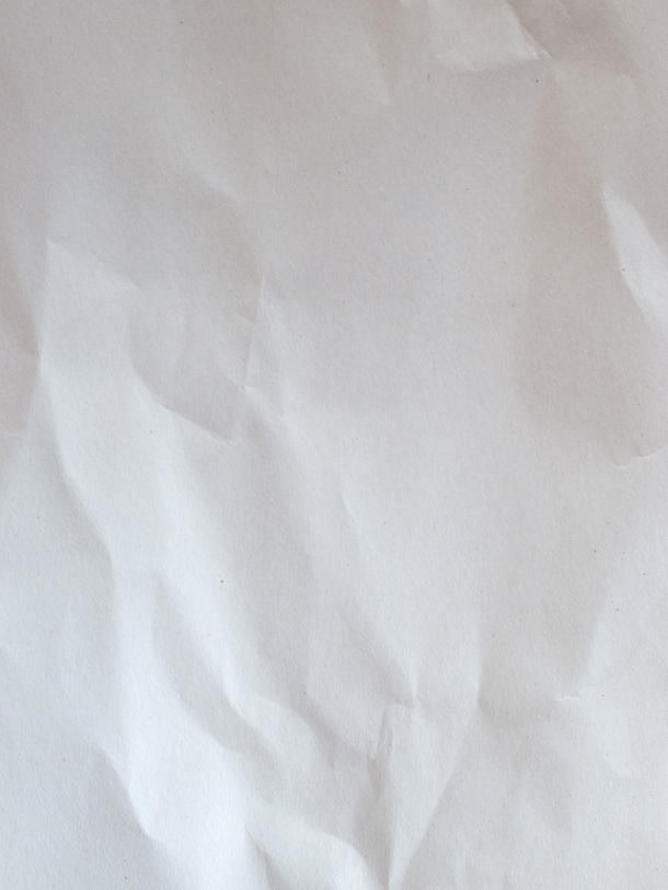 白色皱纸免抠